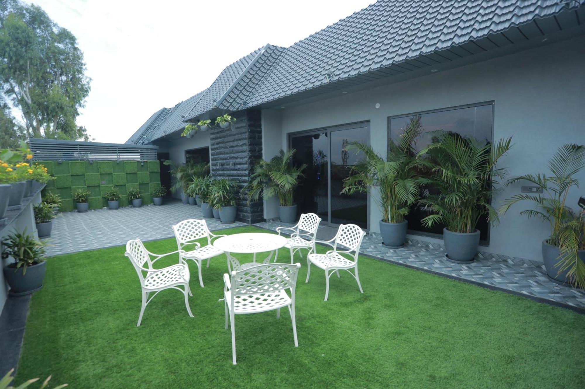 לודהיאנה Ovel Hotel חדר תמונה